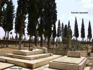 HAMMAM BOU HADJAR 2009 LE CIMETIERE   (37)